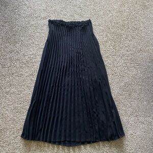 Brand New Elegant Maternity Black Pleated Skirt